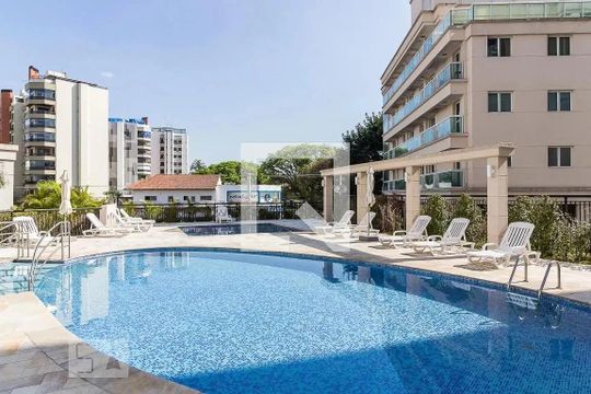 Apartamento para alugar com 3 quartos, 110m² em Lapa, São Paulo