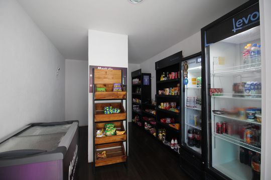 Área comum de apartamento para alugar com 2 quartos, 80m² em Barra Olímpica, Rio de Janeiro