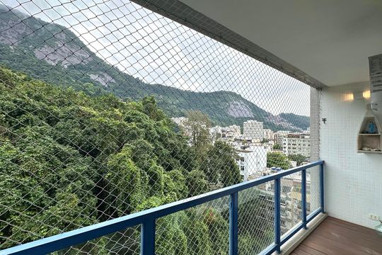 Apartamento para alugar com 2 quartos, 70m² em Humaitá, Rio de Janeiro