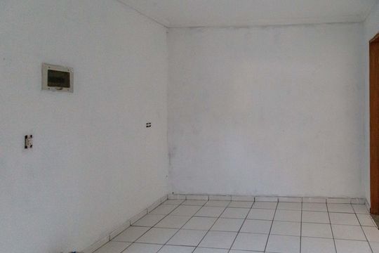 Sala de casa para alugar com 1 quarto, 42m² em Jardim Sao Domingos, Guarulhos