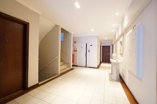 Hall de entrada de apartamento à venda com 2 quartos, 103m² em Cambuci, São Paulo