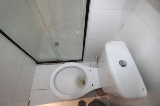 Banheiro de apartamento à venda com 2 quartos, 32m² em Itaquera, São Paulo