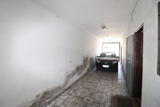 Garagem de casa à venda com 4 quartos, 329m² em Guaianases, São Paulo