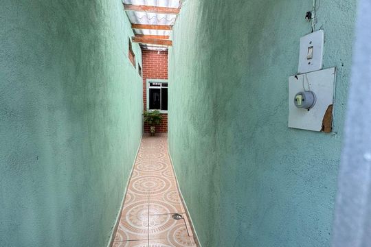 Área externa de casa à venda com 2 quartos, 209m² em Fazenda da Juta, São Paulo
