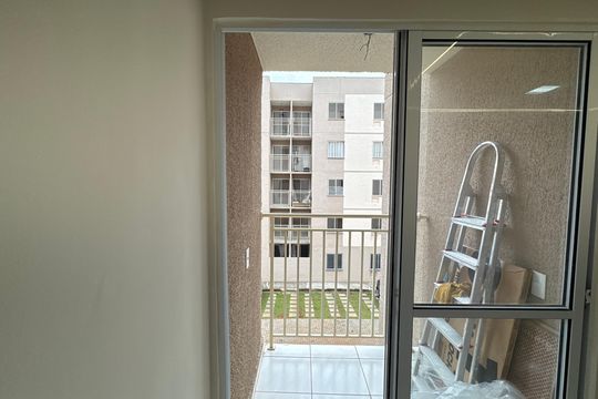 Sala de apartamento para alugar com 2 quartos, 48m² em Granja Viana, Cotia