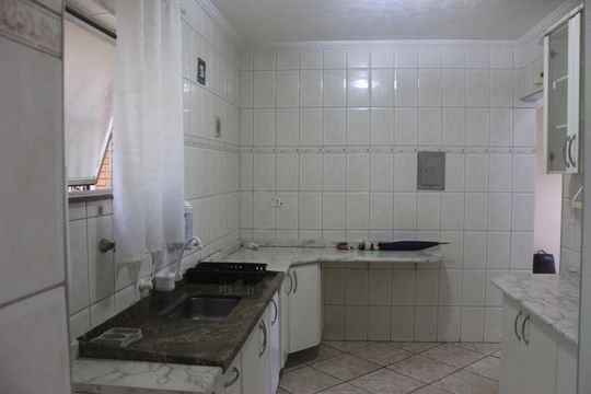 Cozinha de apartamento à venda com 2 quartos, 73m² em Gopouva, Guarulhos