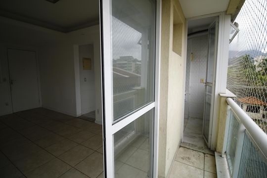 Varanda de apartamento à venda com 2 quartos, 52m² em Pechincha, Rio de Janeiro