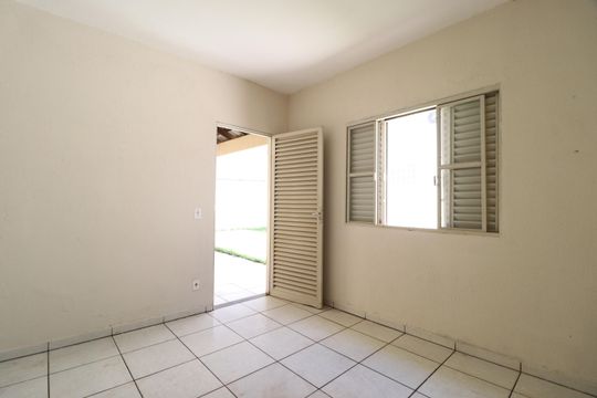 Quarto da Varanda de casa para alugar com 5 quartos, 316m² em Santa Mônica, Uberlândia