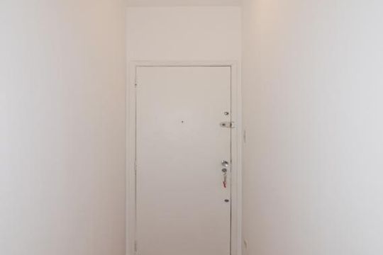 Entrada de apartamento à venda com 3 quartos, 84m² em Itaim Bibi, São Paulo