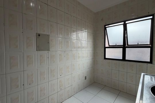Apartamento para alugar com 2 quartos, 57m² em Vila Merces, Carapicuíba