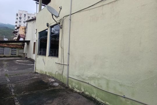 Vaga de Garagem de casa para alugar com 2 quartos, 56m² em Vila Sao Jorge, Nova Iguaçu
