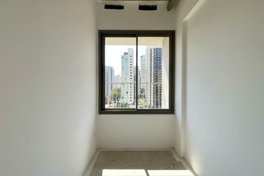 Quarto de Serviço de apartamento à venda com 4 quartos, 248m² em Paraíso, São Paulo