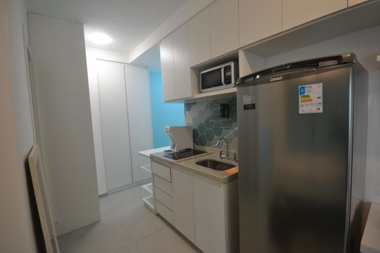 Cozinha de kitnet/studio para alugar com 1 quarto, 29m² em Butantã, São Paulo