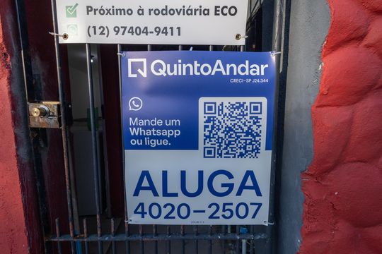 Placa de casa para alugar com 1 quarto, 20m² em Campos de São José, São José dos Campos
