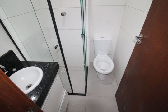 Banheiro de apartamento para alugar com 2 quartos, 38m² em Vila Guilherme, São Paulo