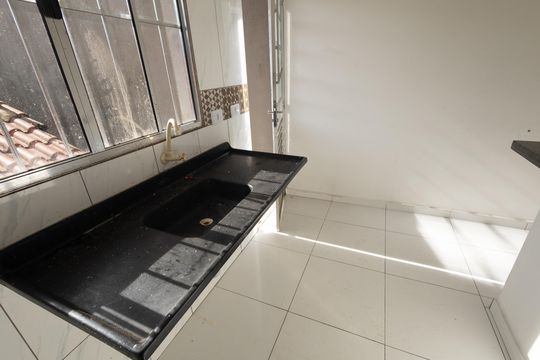 Cozinha de casa para alugar com 1 quarto, 40m² em Campos de São José, São José dos Campos