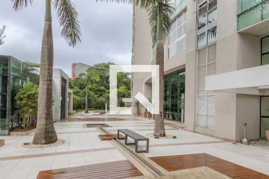 Área comum de apartamento para alugar com 2 quartos, 135m² em Cidade Monções, São Paulo