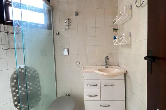 Banheiro da Suíte de casa para alugar com 3 quartos, 121m² em Jardim Alvorada (zona Oeste), São Paulo