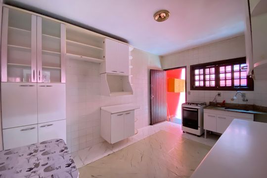 Cozinha de casa para alugar com 3 quartos, 121m² em Jardim Alvorada (zona Oeste), São Paulo