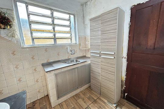 Cozinha de casa para alugar com 2 quartos, 90m² em Bento Ribeiro, Rio de Janeiro