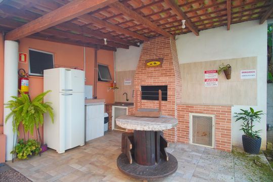 Área comum - Churrasqueira de apartamento para alugar com 2 quartos, 43m² em Canudos, Novo Hamburgo