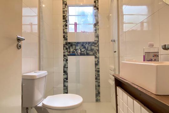 Banheiro 3 de casa à venda com 3 quartos, 164m² em Jardim D’abril, Osasco