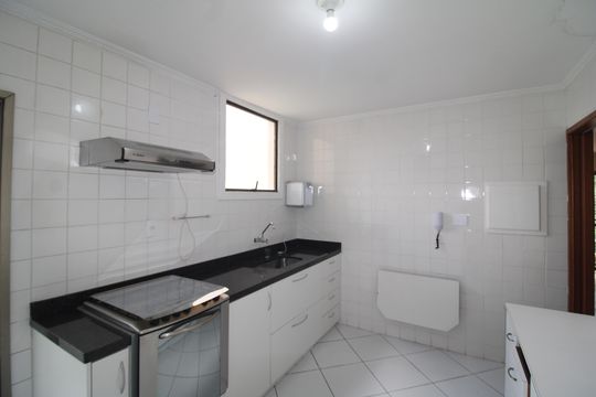 Cozinha de apartamento à venda com 2 quartos, 67m² em Jardim Paraíso, São Paulo