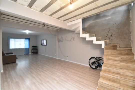 Casa à venda com 3 quartos, 200m² em Campo de Santana, Curitiba