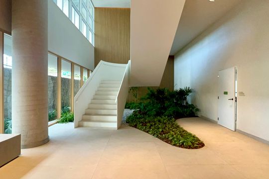Hall de entrada de apartamento à venda com 3 quartos, 198m² em Paraíso, São Paulo