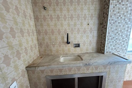Cozinha de apartamento para alugar com 1 quarto, 30m² em Turiaçú, Rio de Janeiro