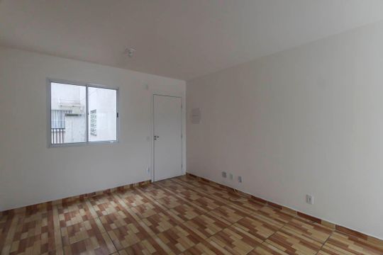 Sala de apartamento para alugar com 2 quartos, 50m² em Jardim Iguatemi, São Paulo