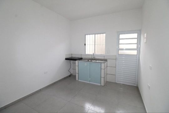 Cozinha de kitnet/studio para alugar com 1 quarto, 28m² em Jardim da Granja, São José dos Campos