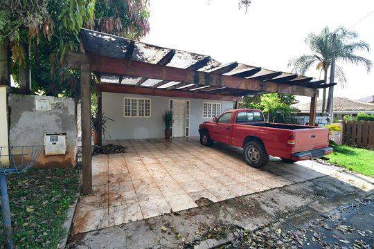 Garagem de casa de condomínio para alugar com 3 quartos, 122m² em Conjunto Habitacional Vila Santana (sousas), Campinas