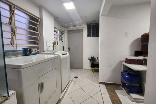Área de serviço de apartamento à venda com 3 quartos, 173m² em Centro, Santo André