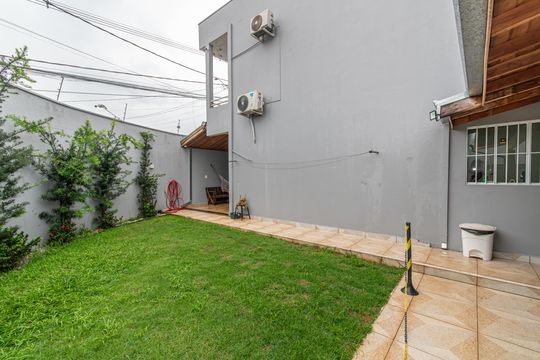 Quintal de casa à venda com 3 quartos, 95m² em Residencial Guaíra, Sumaré