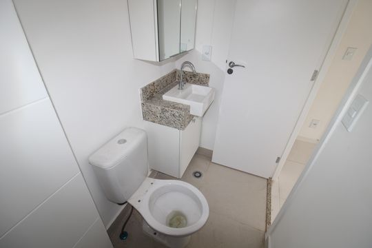 Banheiro de apartamento para alugar com 1 quarto, 28m² em Jardim São Paulo, São Paulo