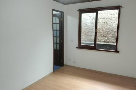 Casa de Condomínio para alugar com 3 quartos, 200m² em Jardim Sao Paulo Ii, Cotia