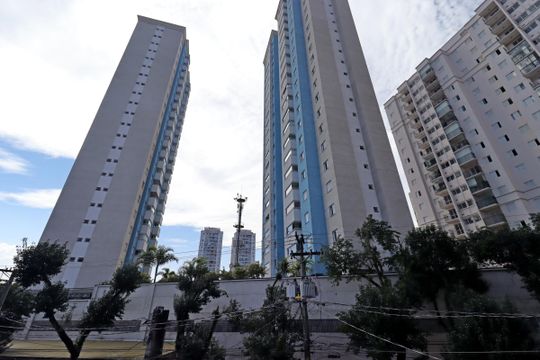 Vista da Sacada da Suíte de apartamento para alugar com 2 quartos, 68m² em Vila Valparaíso, Santo André