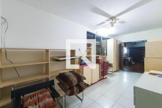 Área Comum de casa à venda com 3 quartos, 250m² em Vila Mariana, São Paulo
