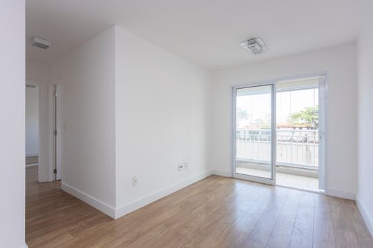 Apartamento à venda com 2 quartos, 61m² em Vila Isa, São Paulo