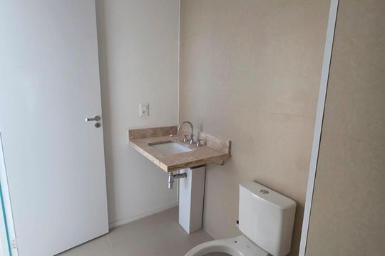 Banheiro de apartamento à venda com 3 quartos, 76m² em Planalto, São Bernardo do Campo