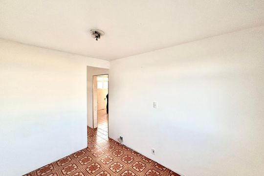 Quarto 1 de apartamento para alugar com 3 quartos, 57m² em Conjunto Residencial José Bonifácio, São Paulo