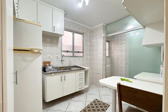 Cozinha de apartamento para alugar com 2 quartos, 60m² em Jardim Nova Petropolis, São Bernardo do Campo