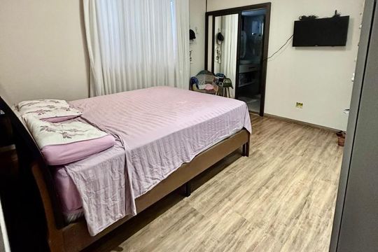 Suíte de casa para alugar com 3 quartos, 360m² em Vale do Sol, Nova Lima