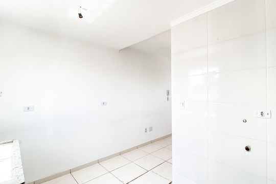 Cozinha  de apartamento para alugar com 2 quartos, 44m² em Cidade Antônio Estêvão de Carvalho, São Paulo