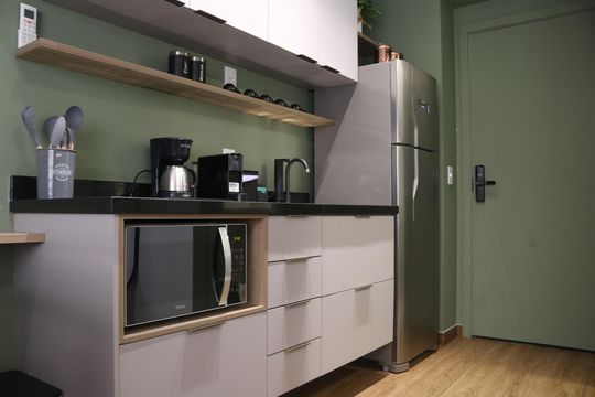 Cozinha de kitnet/studio para alugar com 1 quarto, 24m² em Perdizes, São Paulo