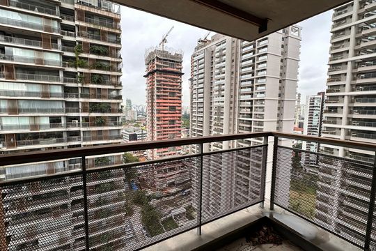 Varanda de apartamento à venda com 3 quartos, 167m² em Jardim das Acacias, São Paulo