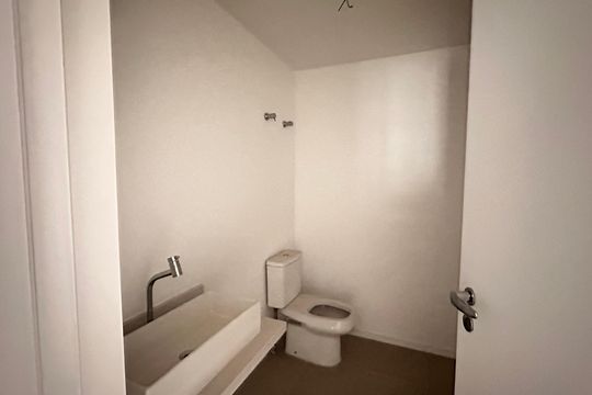 Lavabo de apartamento à venda com 3 quartos, 167m² em Jardim das Acacias, São Paulo