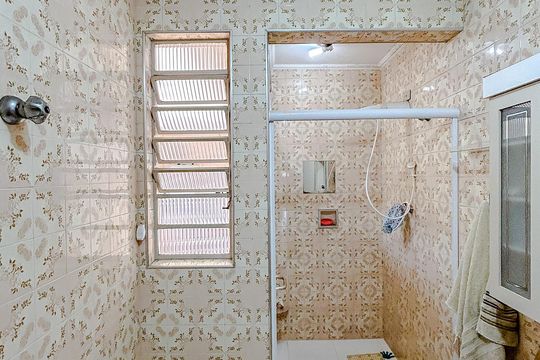 Banheiro de casa para alugar com 3 quartos, 129m² em Vila Gomes Cardim, São Paulo