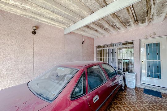 Garagem de casa para alugar com 3 quartos, 129m² em Vila Gomes Cardim, São Paulo